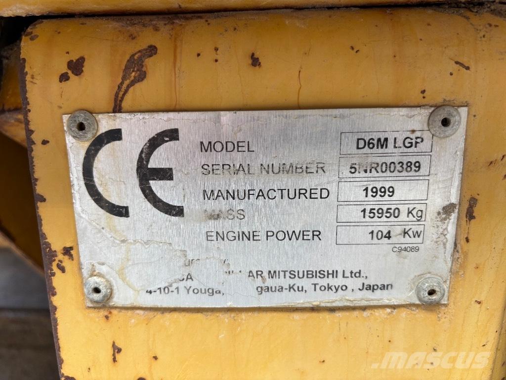 CAT D 6 M LGP lánctalpas dózerek