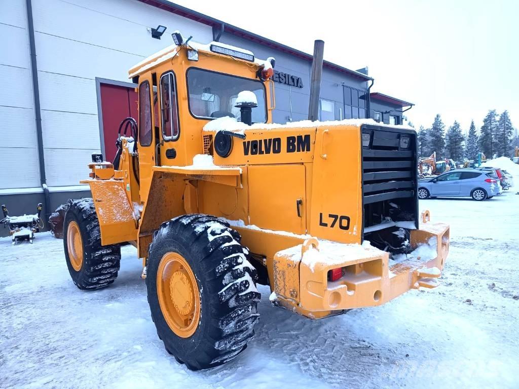 Volvo L70 Gumikerekes homlokrakodók