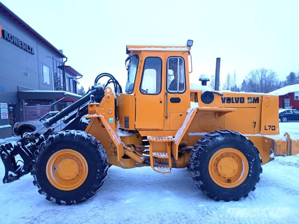 Volvo L70 Gumikerekes homlokrakodók