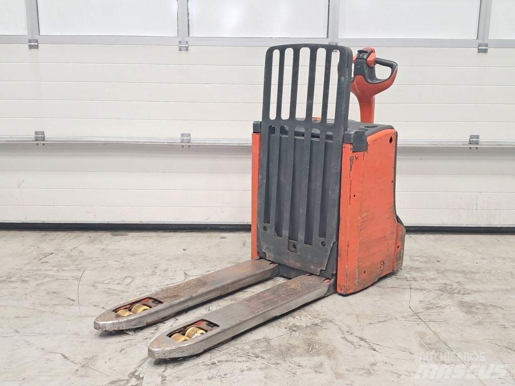 Linde T16L Kézi raklapemelő