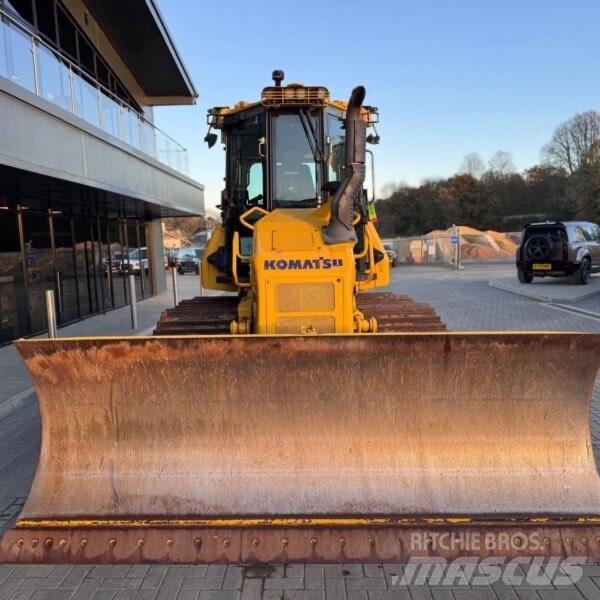Komatsu D51PXI-24EO lánctalpas dózerek