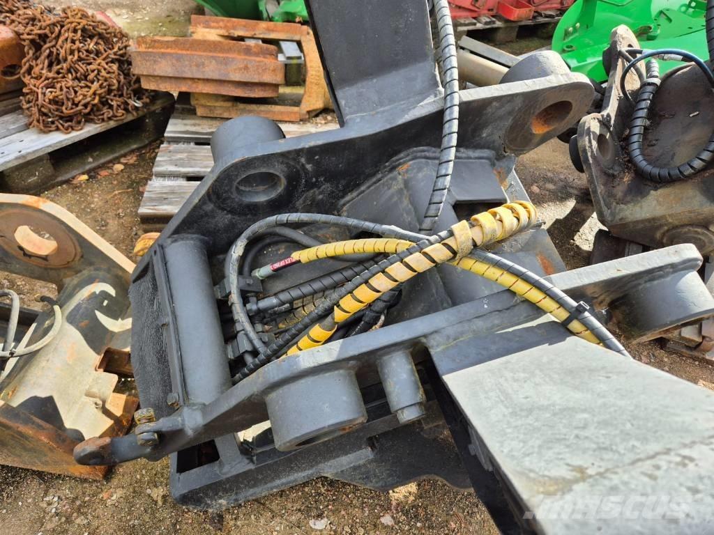 Komatsu PC 210-6K Lánctalpas kotrók