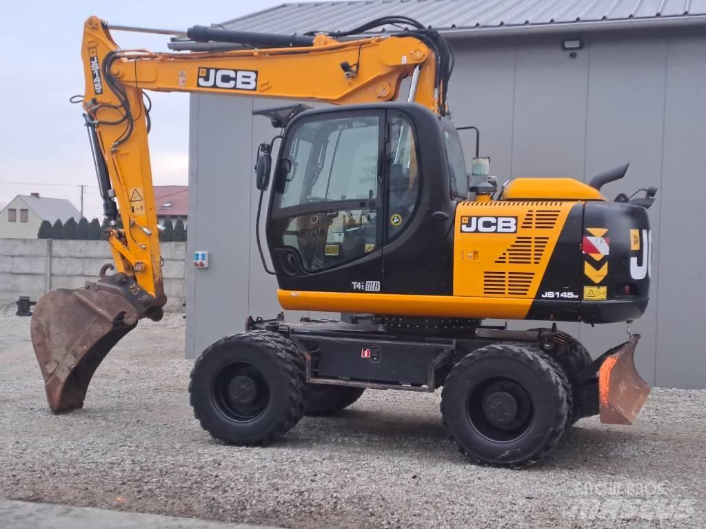 JCB JS145 W Gumikerekes kotrók