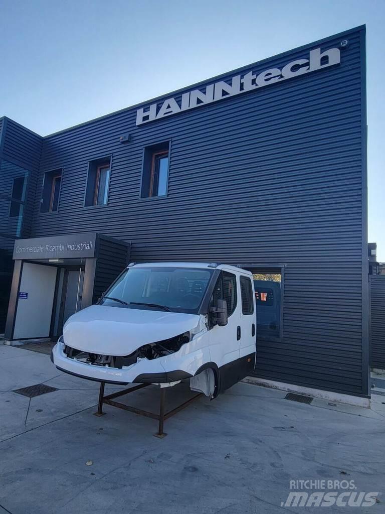 Iveco DAILY E6 Vezetőfülke és belső tartozékok