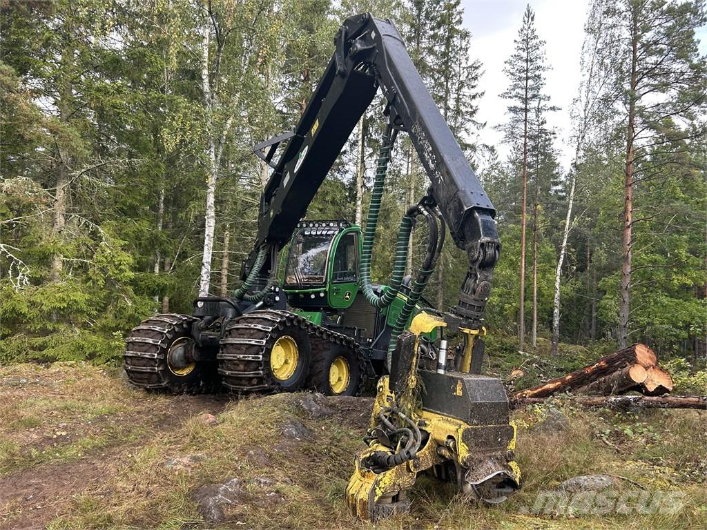 John Deere 1470 G Betakarítók