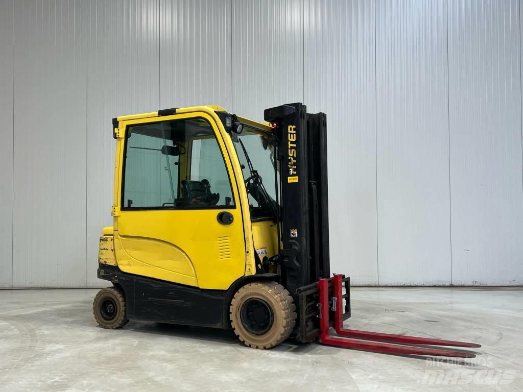 Hyster J2.5XN Elektromos targoncák