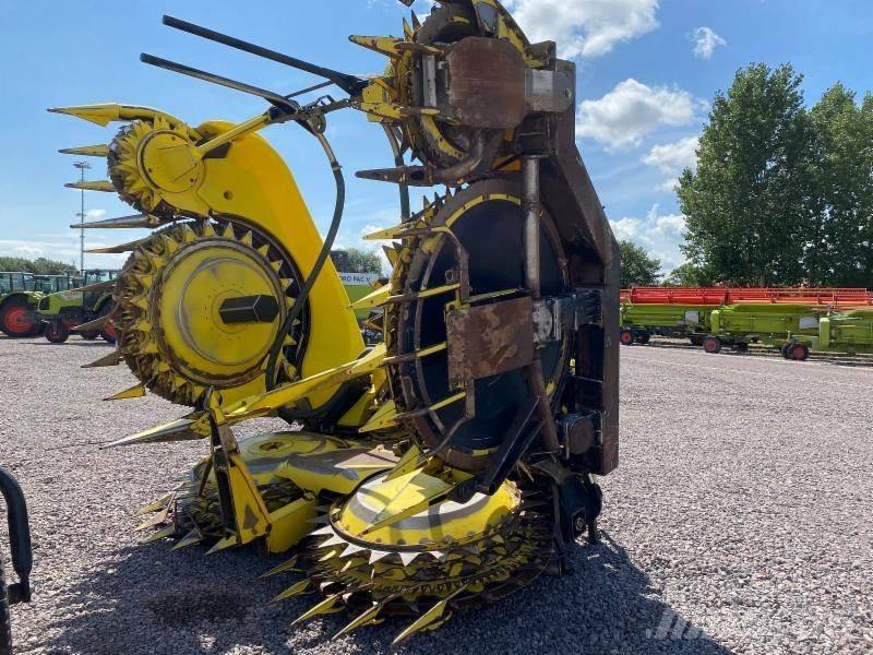 John Deere 8500i Önjáró szecskázók