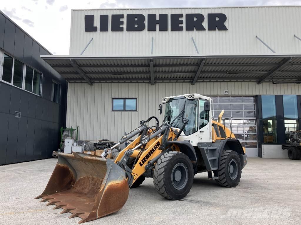Liebherr L 526 Gumikerekes homlokrakodók
