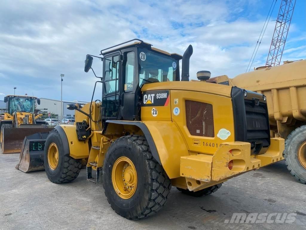 CAT 938M NVT Gumikerekes homlokrakodók