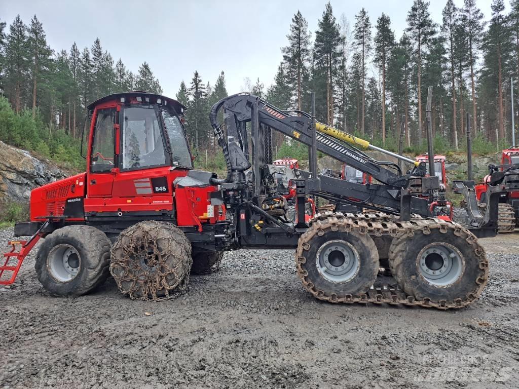 Komatsu 845 Kihordók