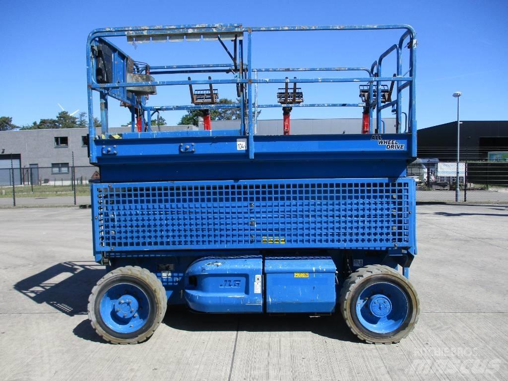 JLG M4069 (599) Ollós emelők