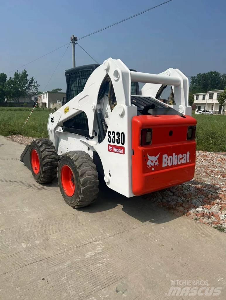 Bobcat S 330 Kompaktrakodók