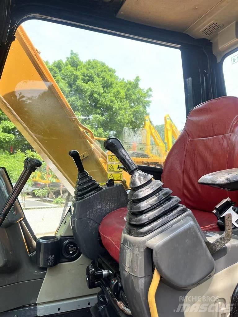 CAT 307 D Lánctalpas kotrók