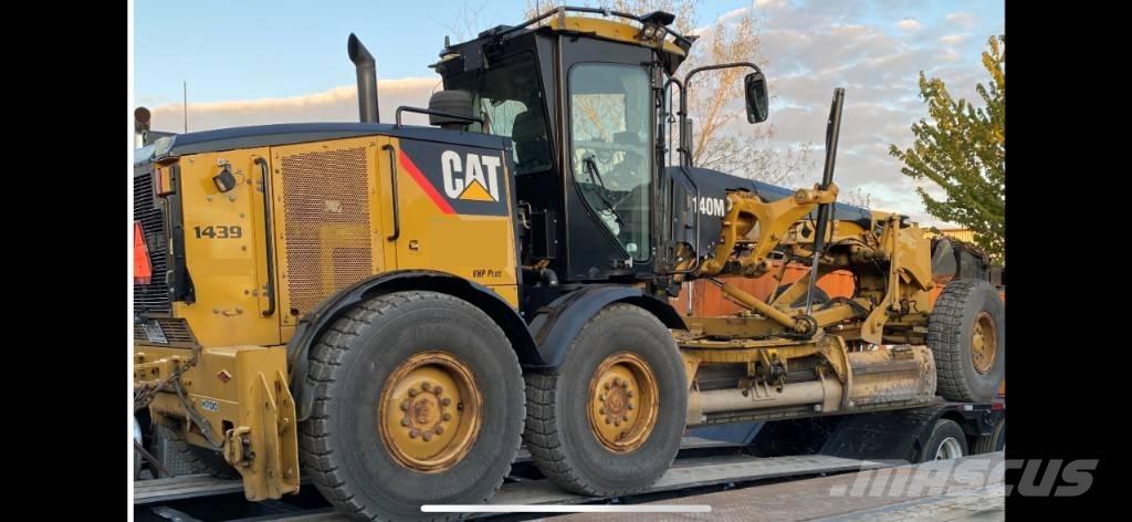 CAT 140 M VHP Plus Gréderek