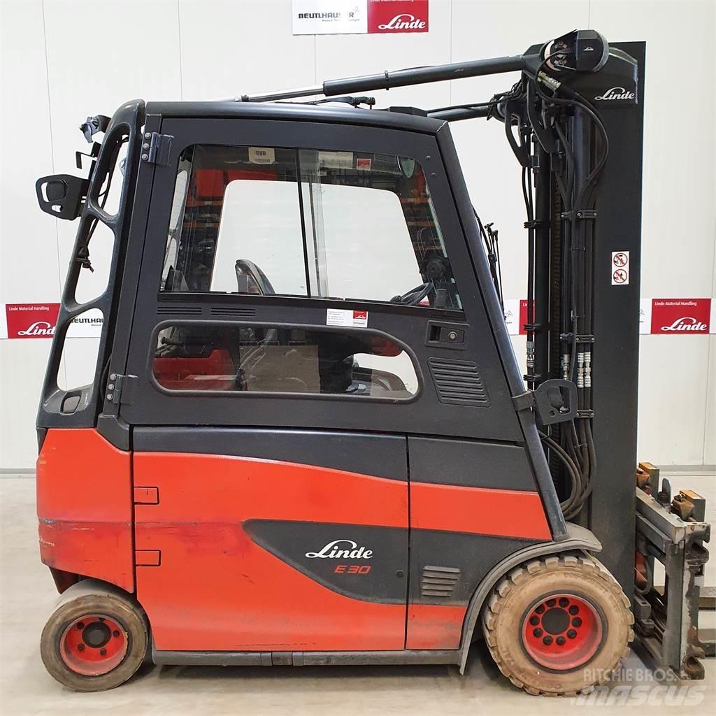 Linde E30/600HL Elektromos targoncák