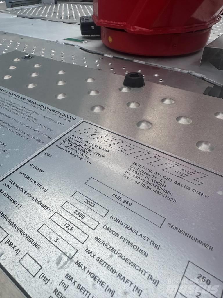 Multitel MJE250 Teherautóra szerelt emelők és állványok