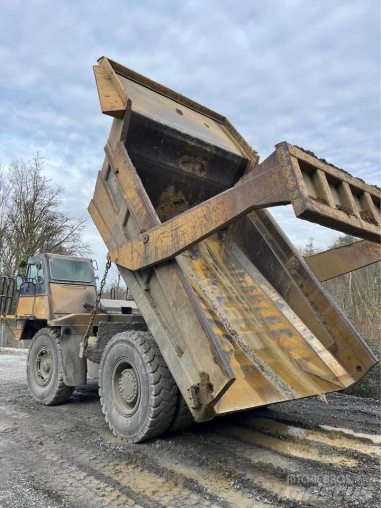 CAT 769 D Nehézdömper