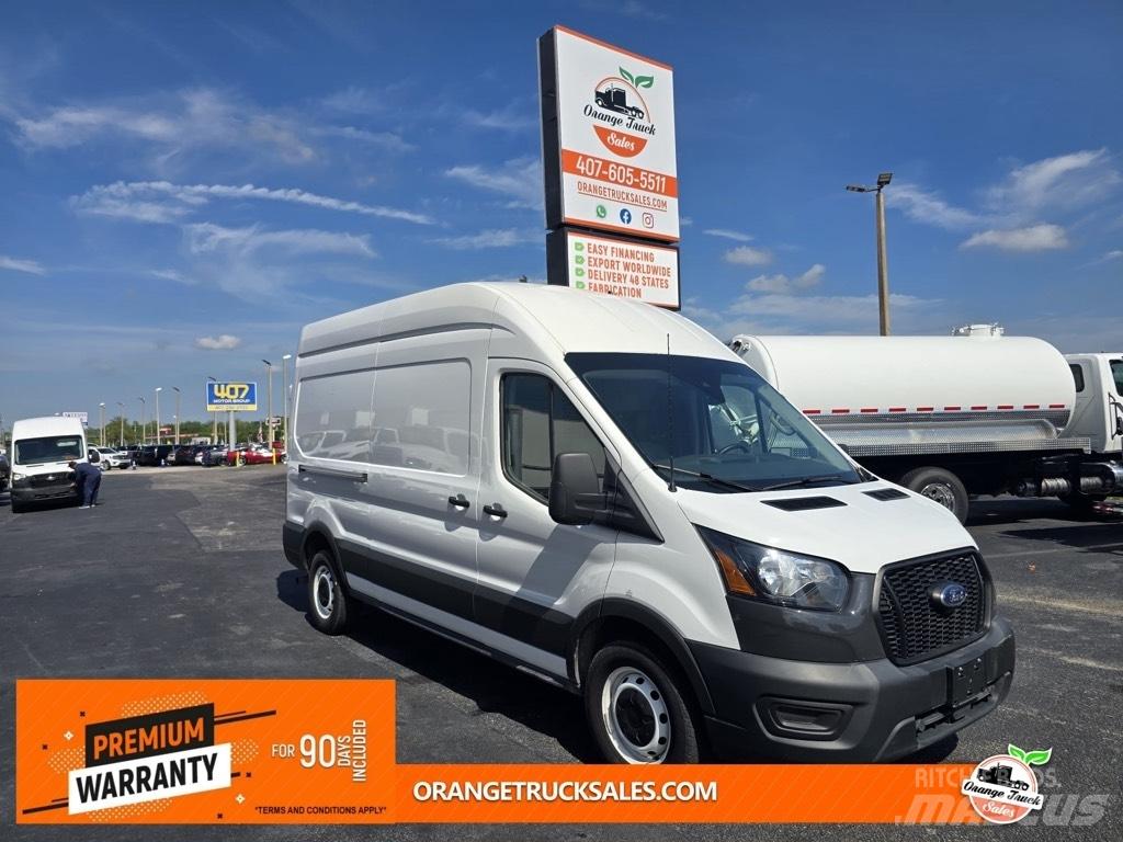 Ford Transit 250 Transporterek