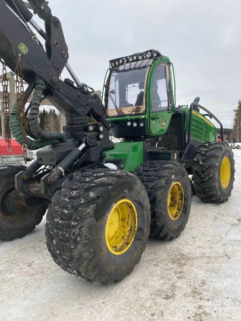 John Deere 1470G Betakarítók
