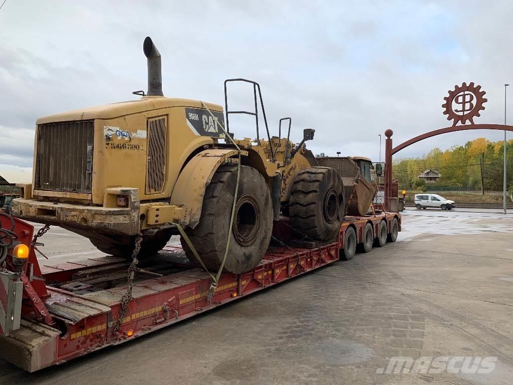 CAT 966H Gumikerekes homlokrakodók