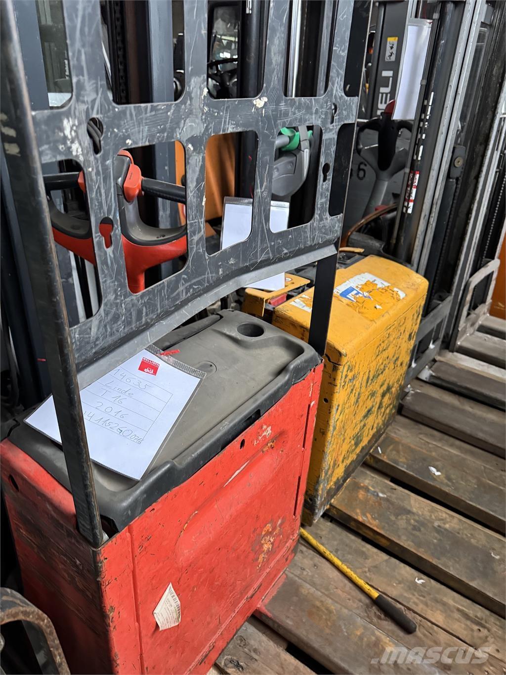 Linde T16 Gyalogkíséretű targonca