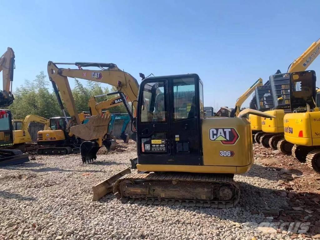 CAT 306 Lánctalpas kotrók