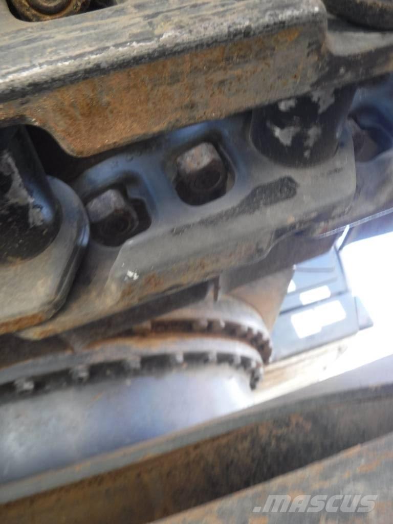 Hitachi ZX 210 LC-7 Lánctalpas kotrók