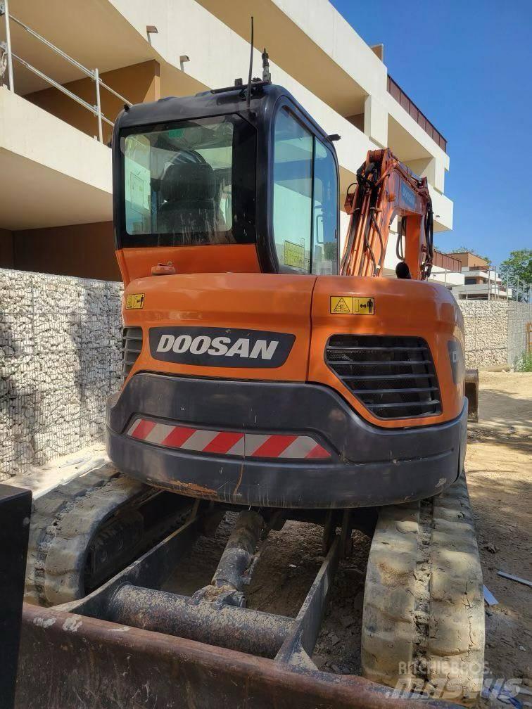 Doosan DX 62 R-3 Mini kotrók < 7t