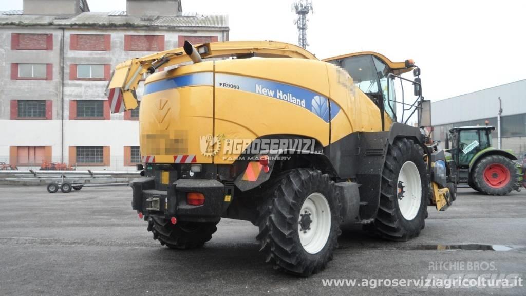 New Holland FR 9060 Önjáró szecskázók