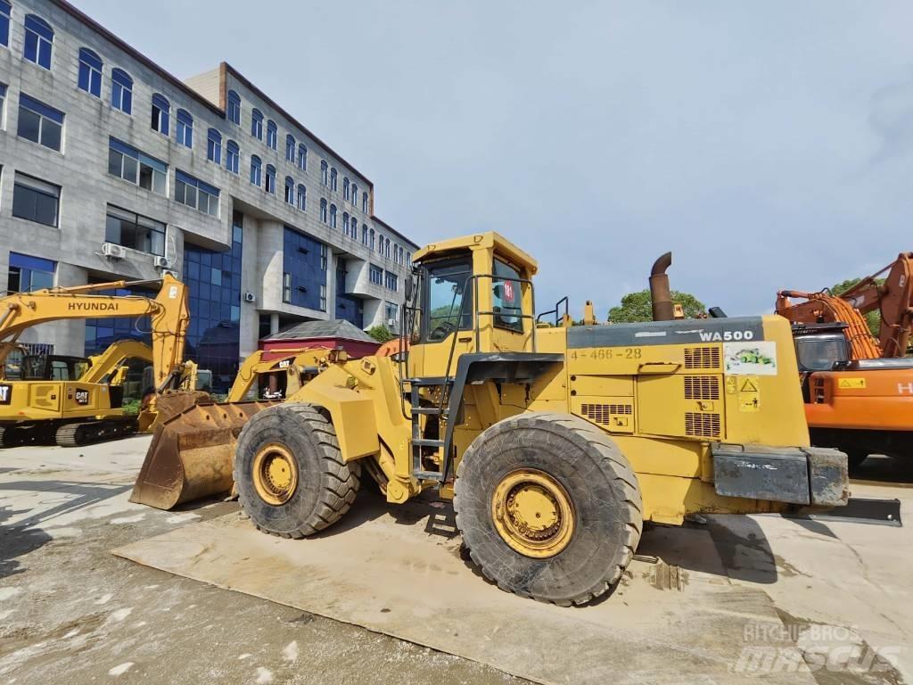 Komatsu WA 500 Gumikerekes homlokrakodók