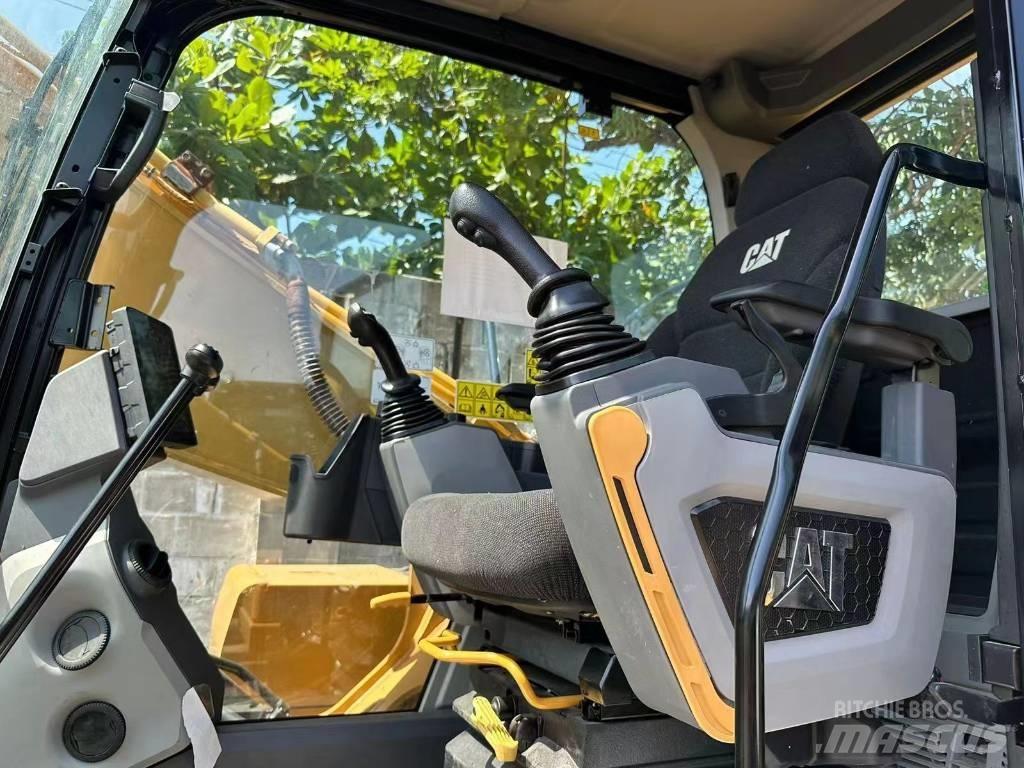CAT 320 GC Lánctalpas kotrók