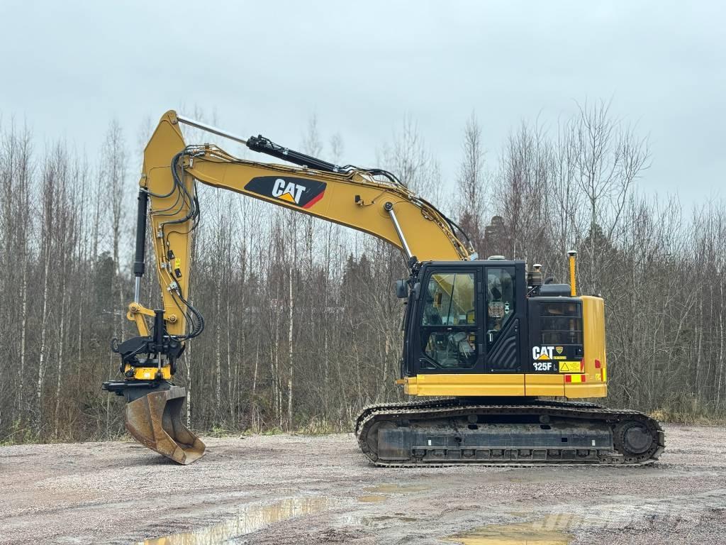CAT 325 Lánctalpas kotrók