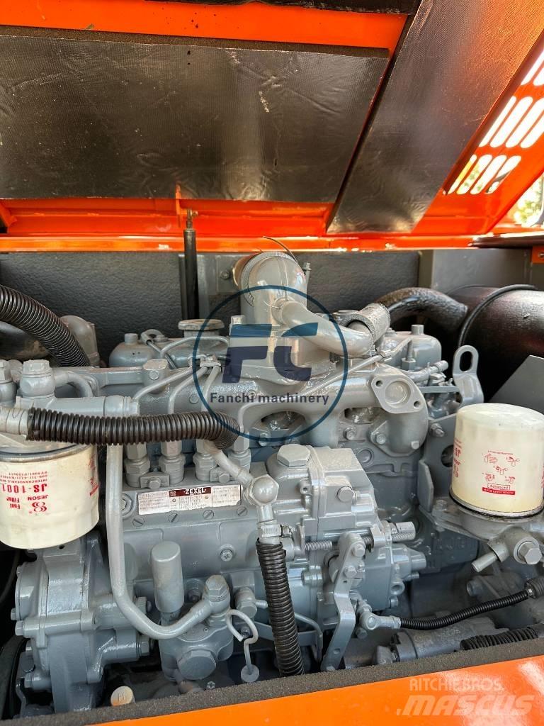 Hitachi ZX 70 Lánctalpas kotrók
