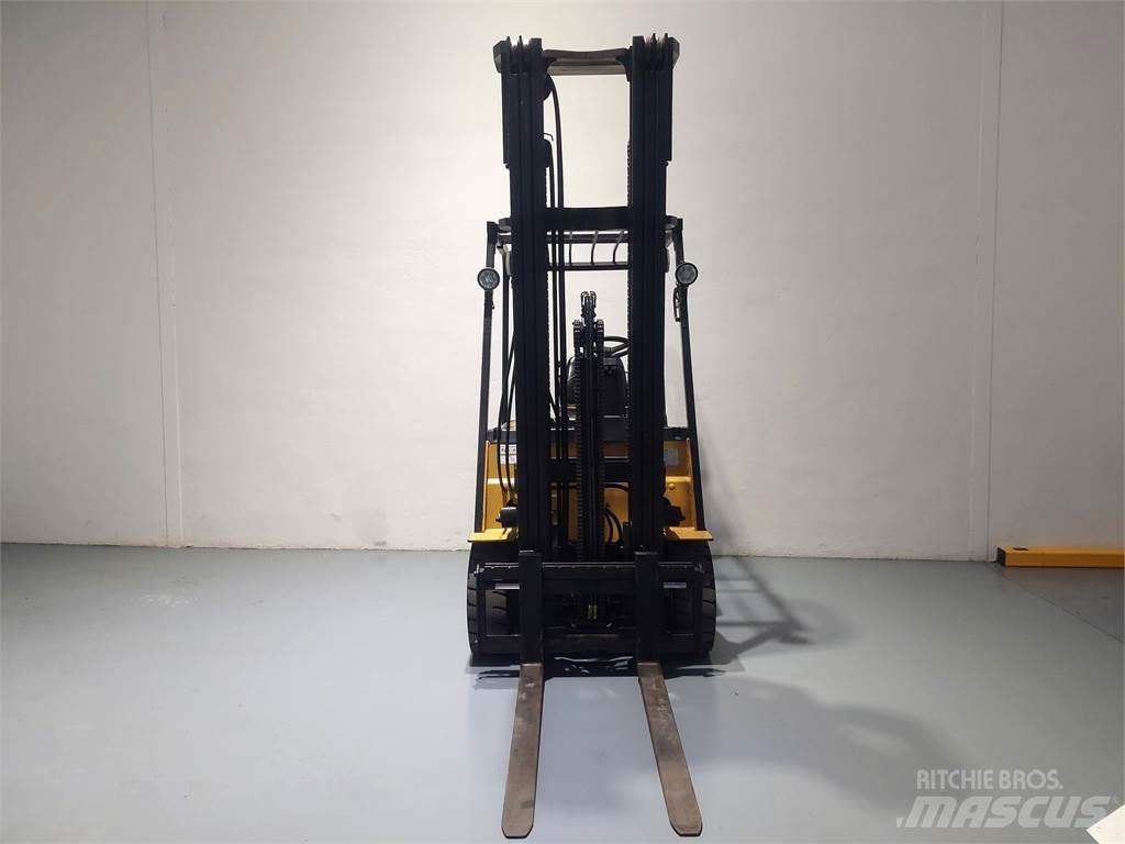 CAT EP25K PAC Elektromos targoncák
