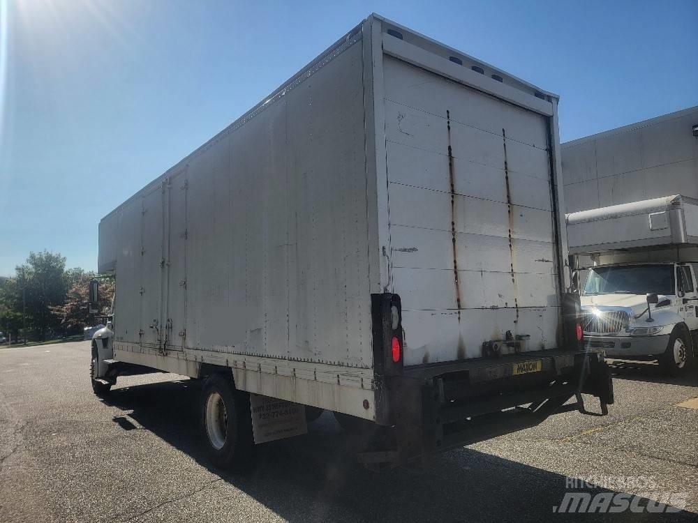 International 4300 Dobozos teherautók