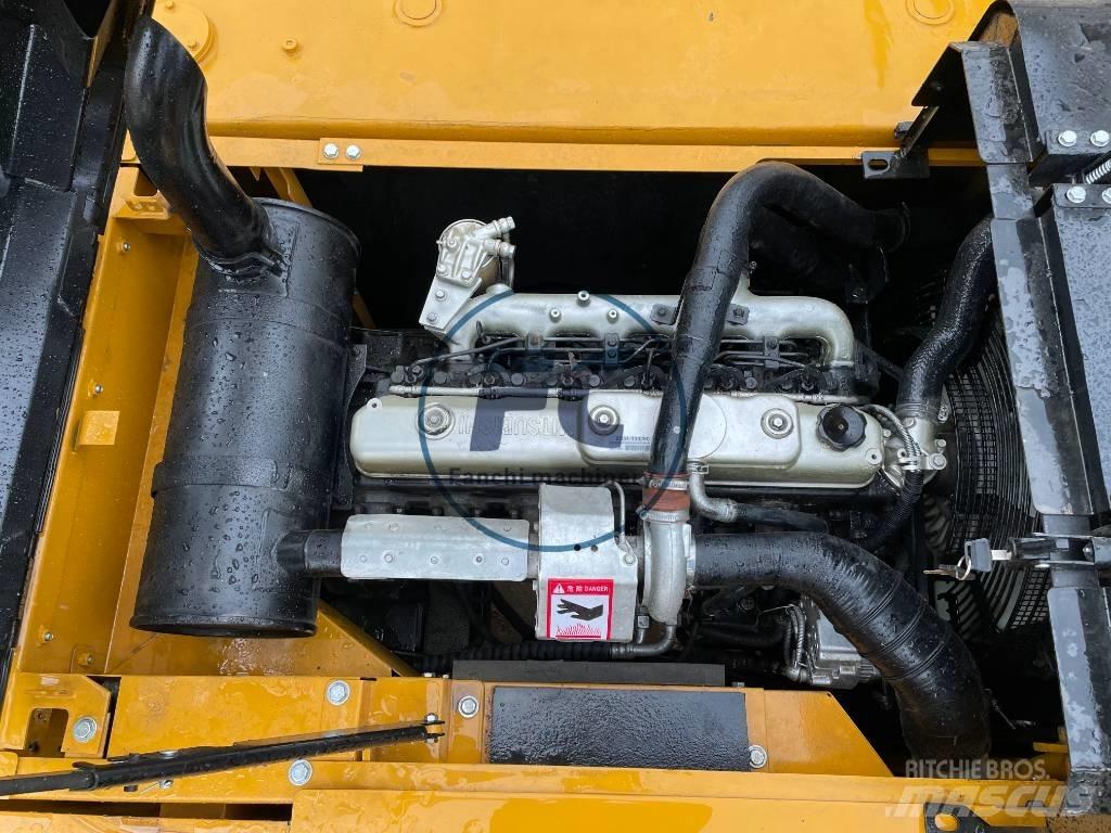 Sany SY215 Közepes (midi) kotrók 7 t - 12 t