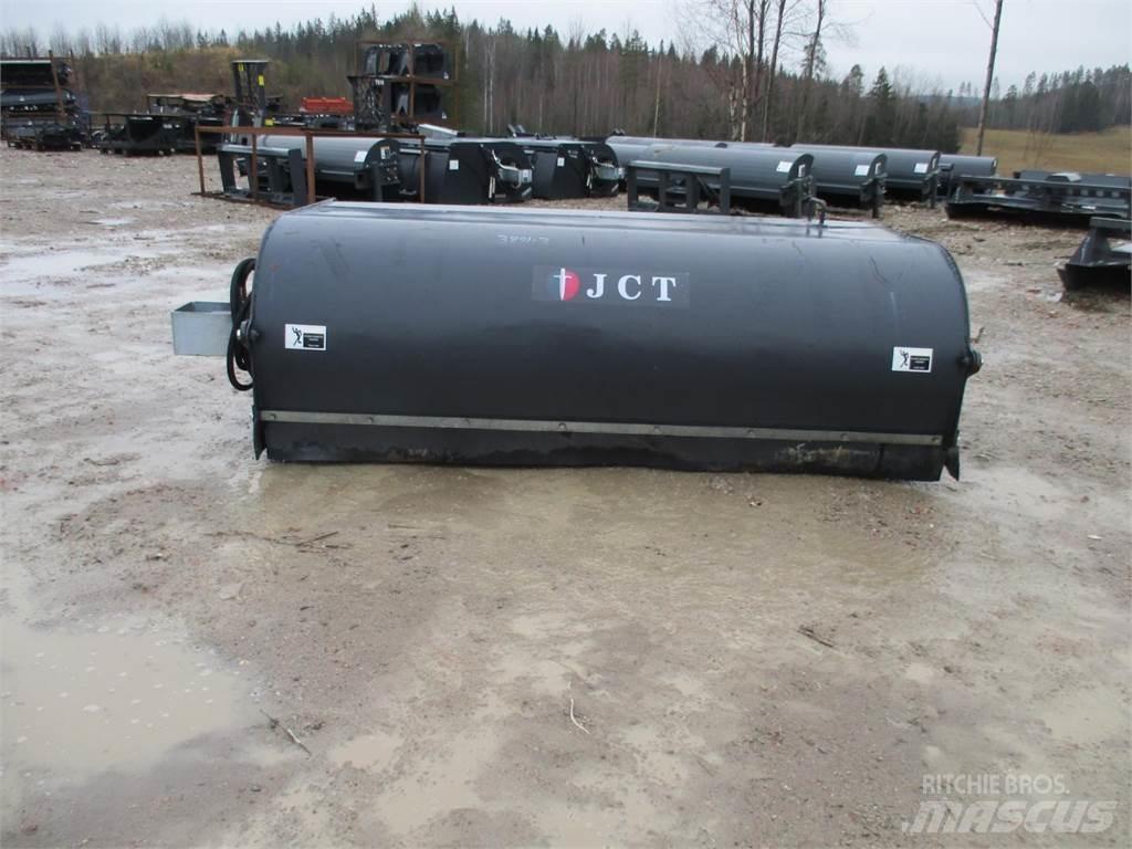  JCT lakaisukone Úttakarító gépek