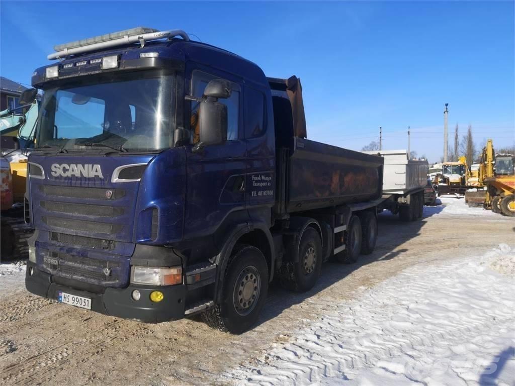 Scania R560 8x4 Hidraulikus konténerszállító