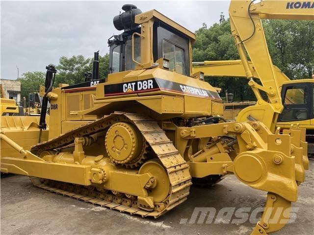 CAT D 8 R lánctalpas dózerek