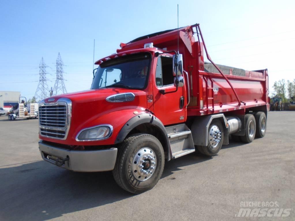 Freightliner M2 112 Billenő teherautók