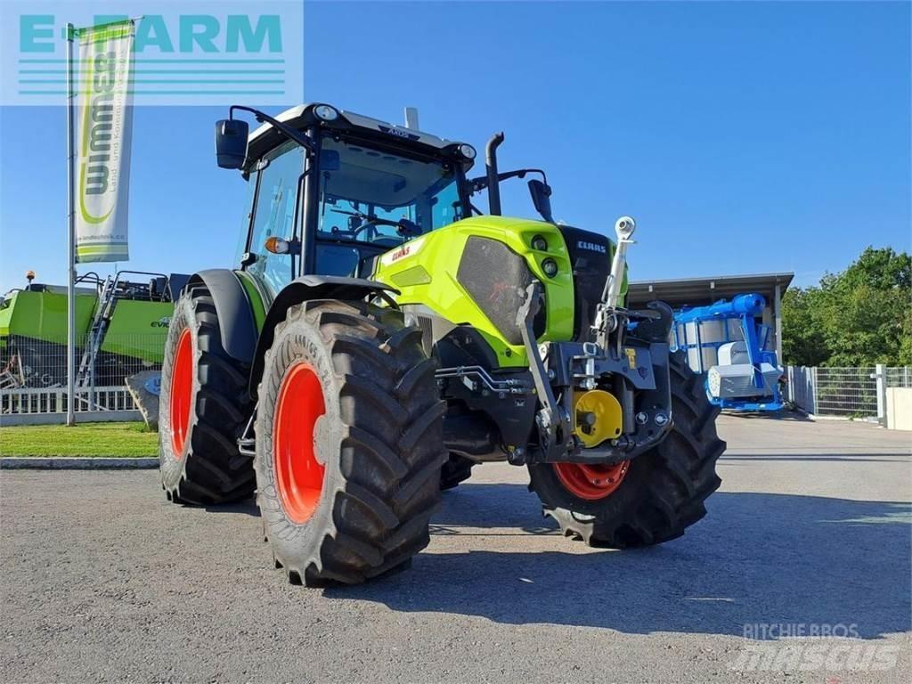 CLAAS axos 240 Traktorok
