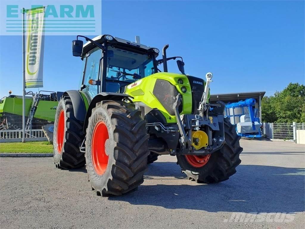 CLAAS axos 240 Traktorok