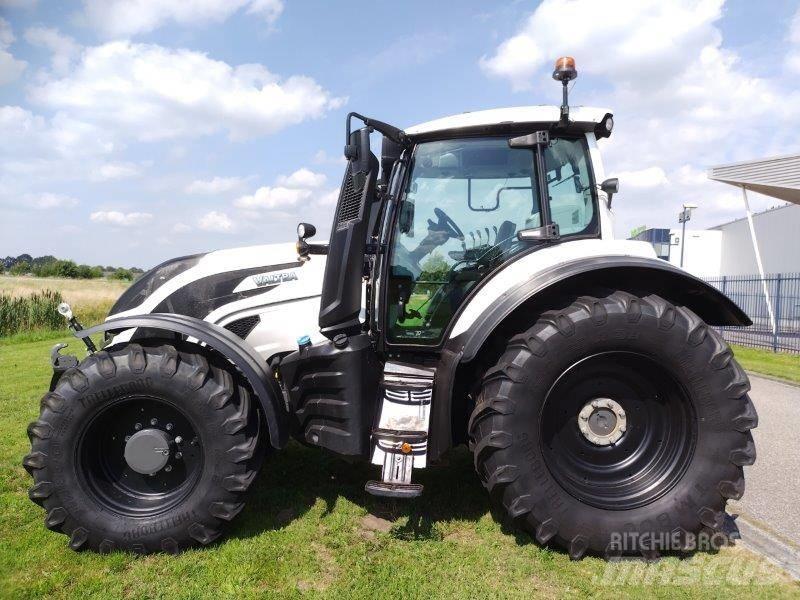 Valtra T 175 A Traktorok