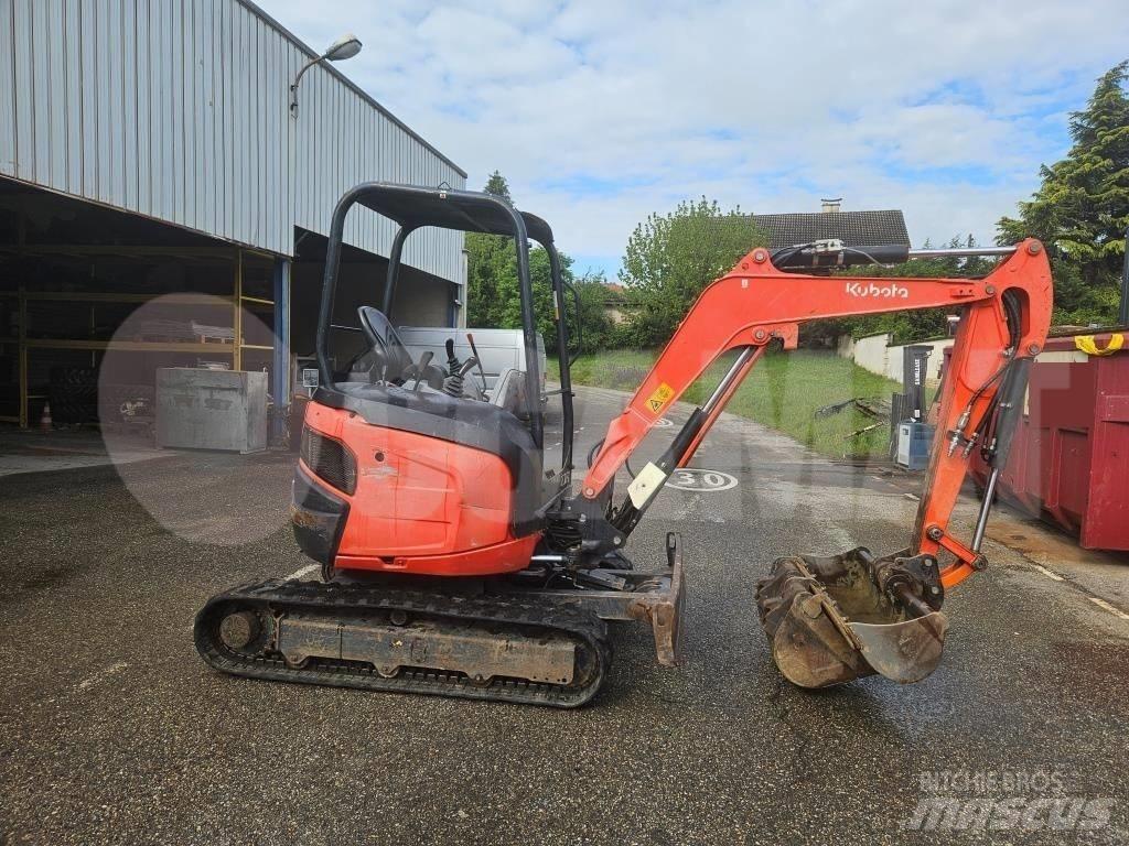 Kubota U 27-4 Mini kotrók < 7t