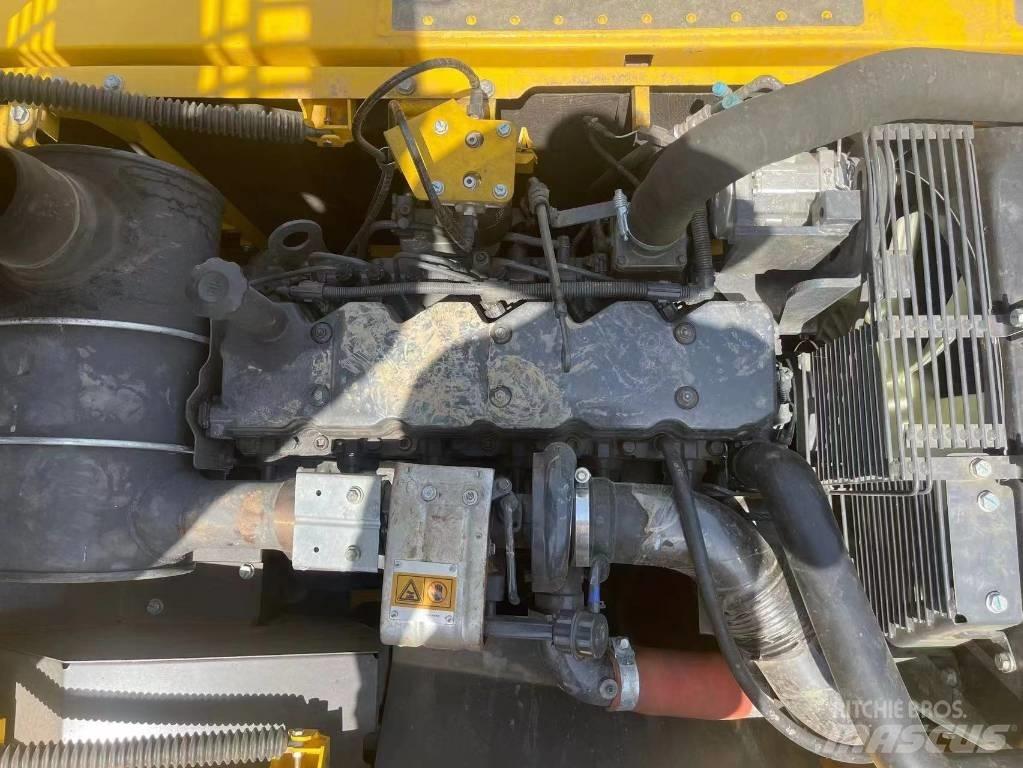 Komatsu PC 270 Lánctalpas kotrók