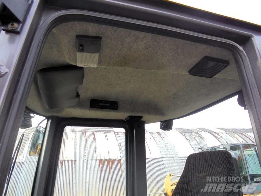 Volvo L 35 G Gumikerekes homlokrakodók