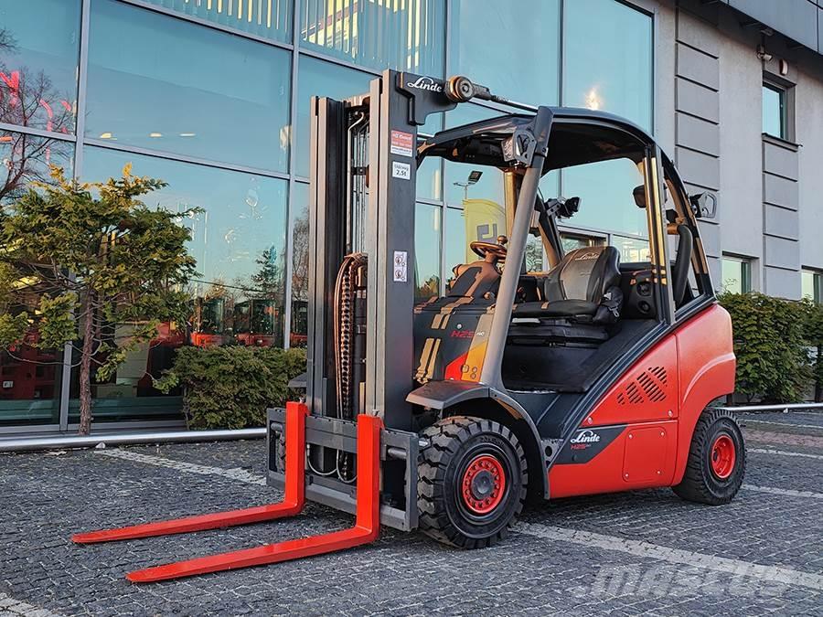 Linde H25T-02 Gázüzemű targoncák