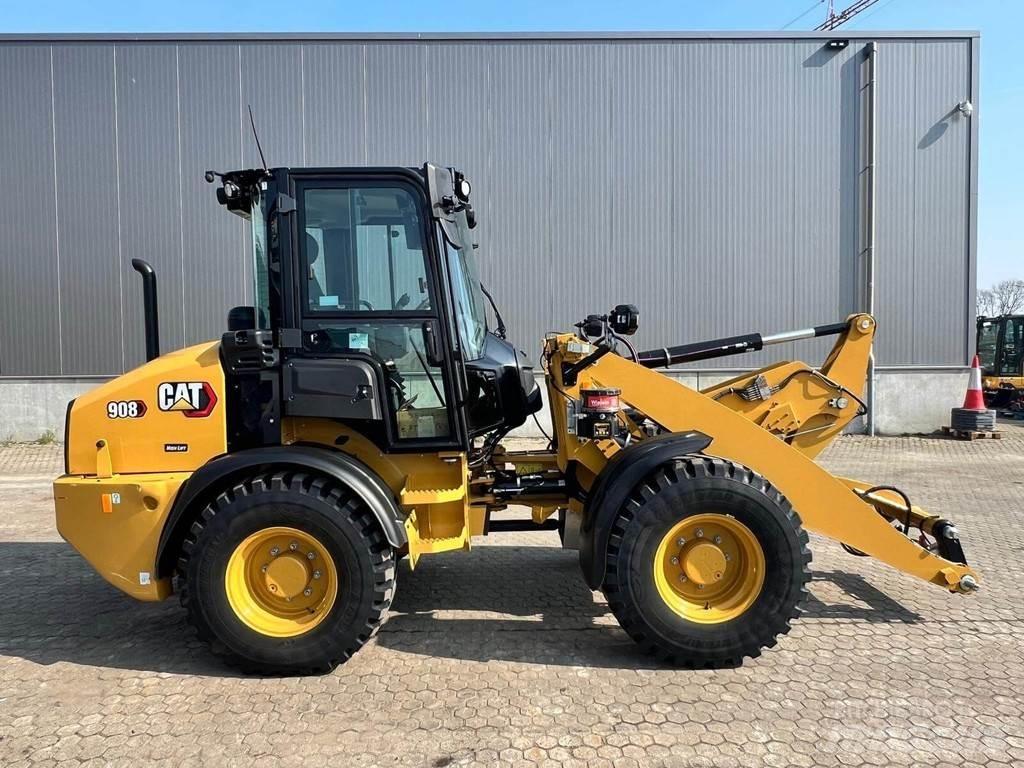 CAT 908 Gumikerekes homlokrakodók
