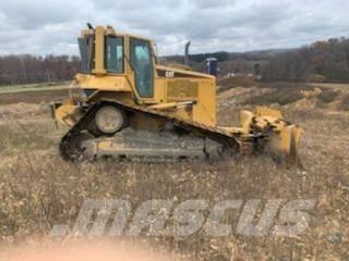 CAT D6N lánctalpas dózerek