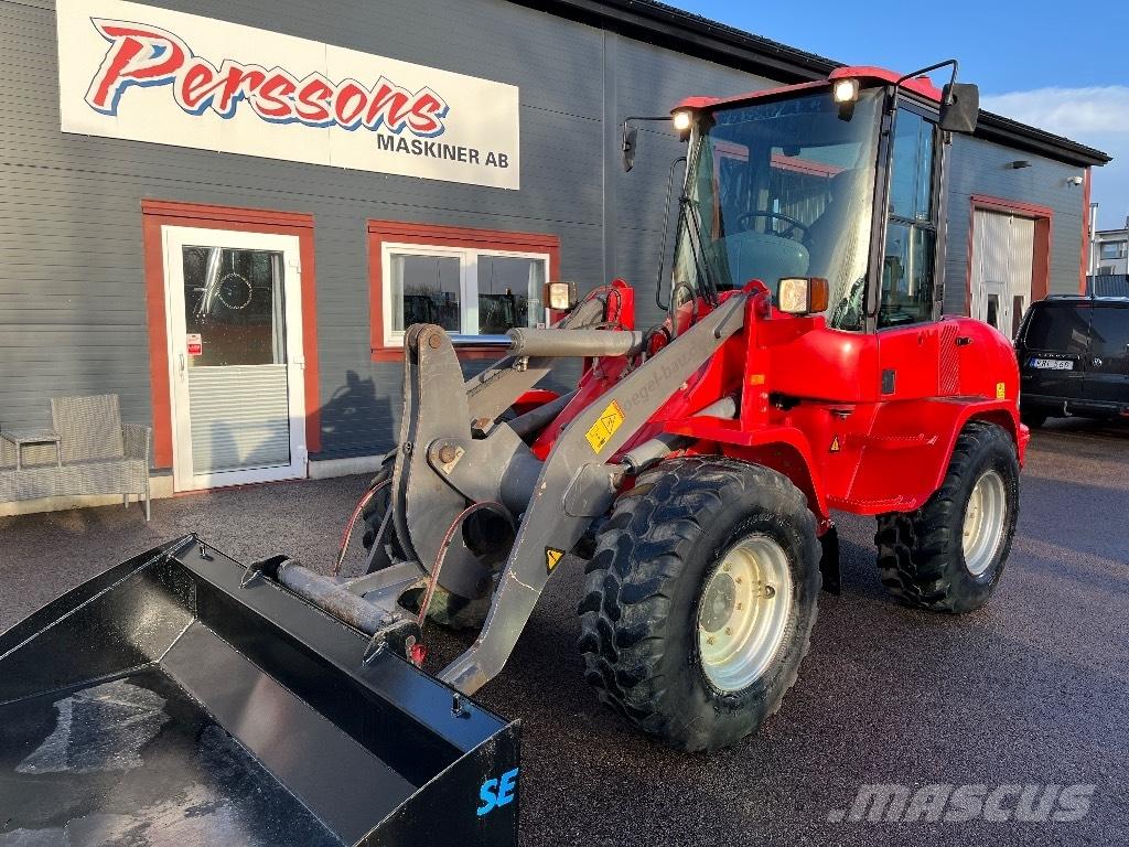 Volvo L30 Pro-10 Gumikerekes homlokrakodók